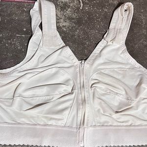 Post surgery bra, completely adjustable